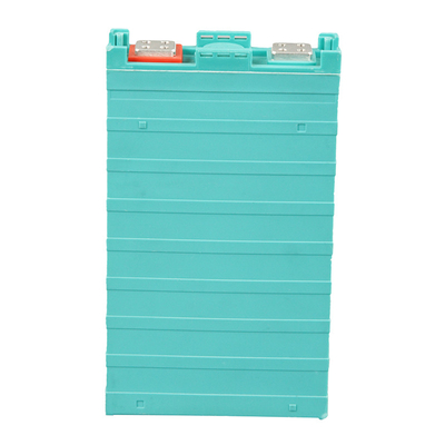 Buen precio Batería LiFePO4 eficiente con rango de temperatura de -20-55°C y corriente de descarga de 1C en línea