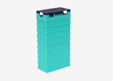 Buen precio Células prismáticas Lifepo4 3.2v de la ión de litio 100Ah para el sistema de energía solar del almacenamiento en línea