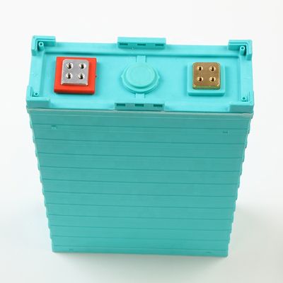 Buen precio El ciclo profundo LiFePO4 de 10KW 200Ah puede transportar la batería en línea