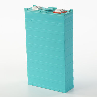 Buen precio Batería recargable prismática de 3.2V 100Ah LFP con el estuche de plástico en línea